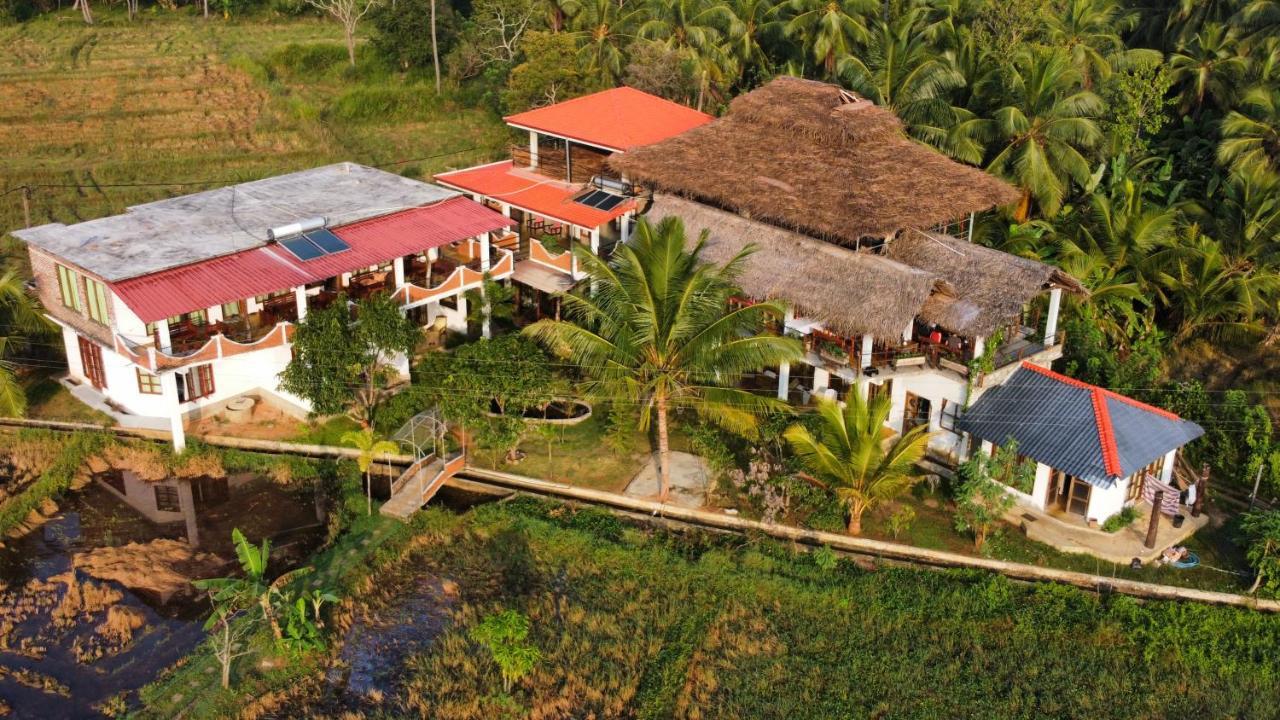 Nelu Resort 시기리야 외부 사진